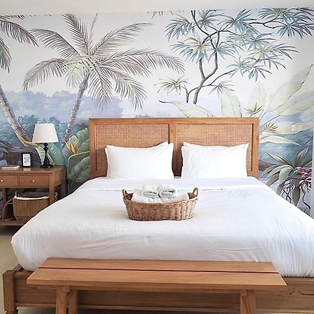 The Beach Bangsaen By Thanthita Next To Wonnapa Beach Free Disney Plus Eksteriør billede