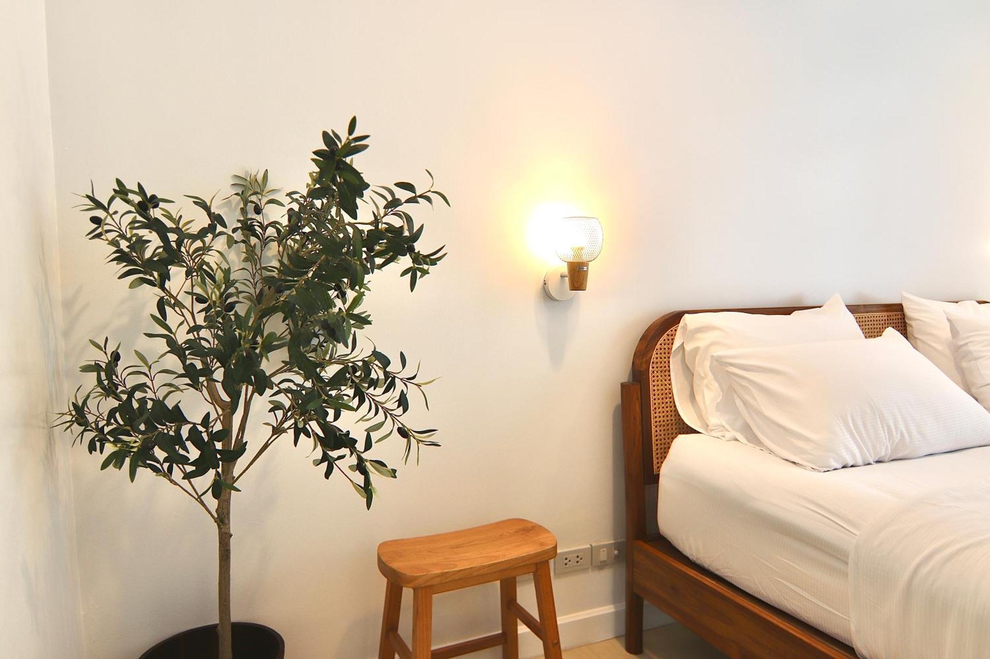 The Beach Bangsaen By Thanthita Next To Wonnapa Beach Free Disney Plus Eksteriør billede