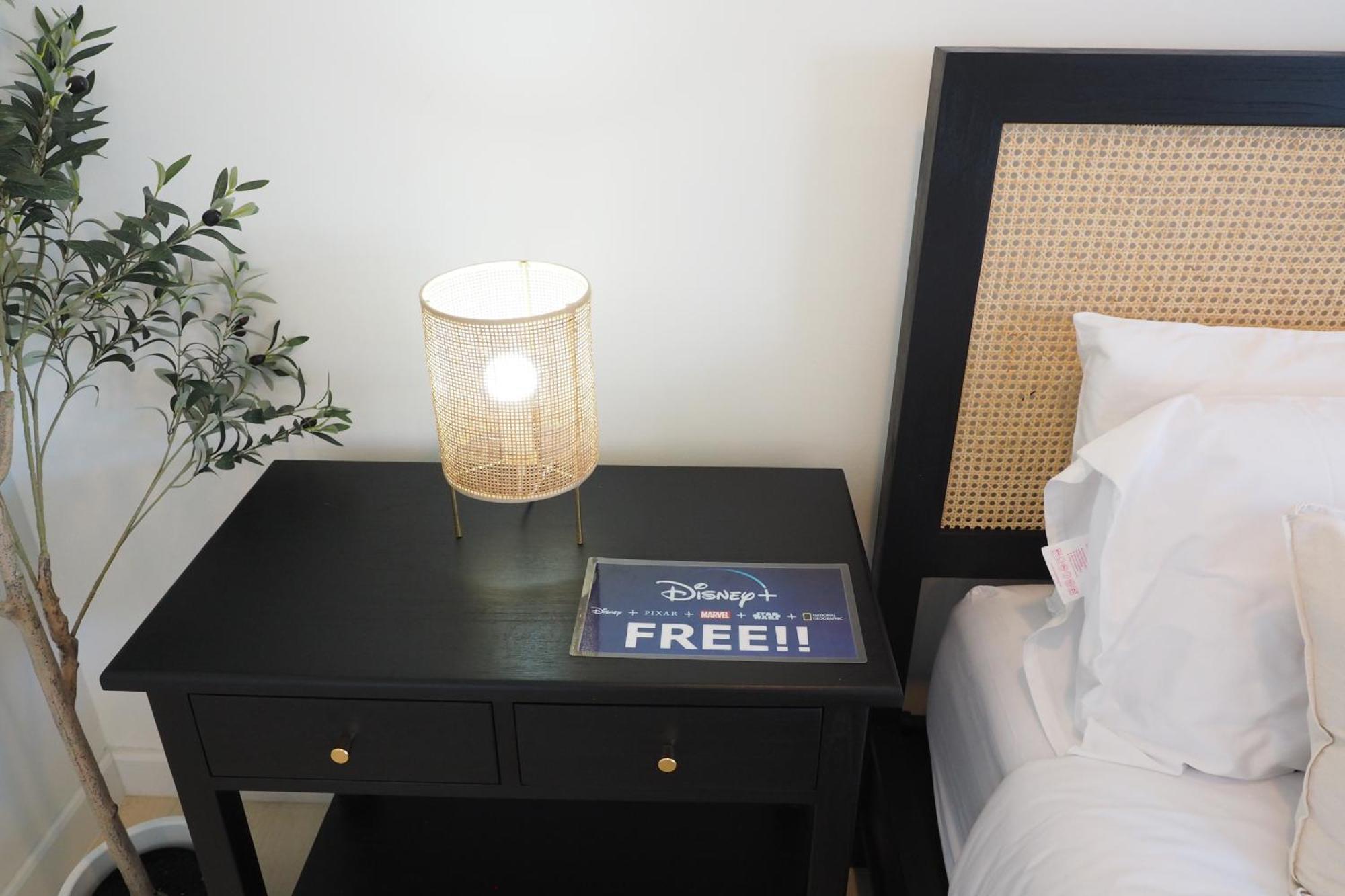 The Beach Bangsaen By Thanthita Next To Wonnapa Beach Free Disney Plus Eksteriør billede