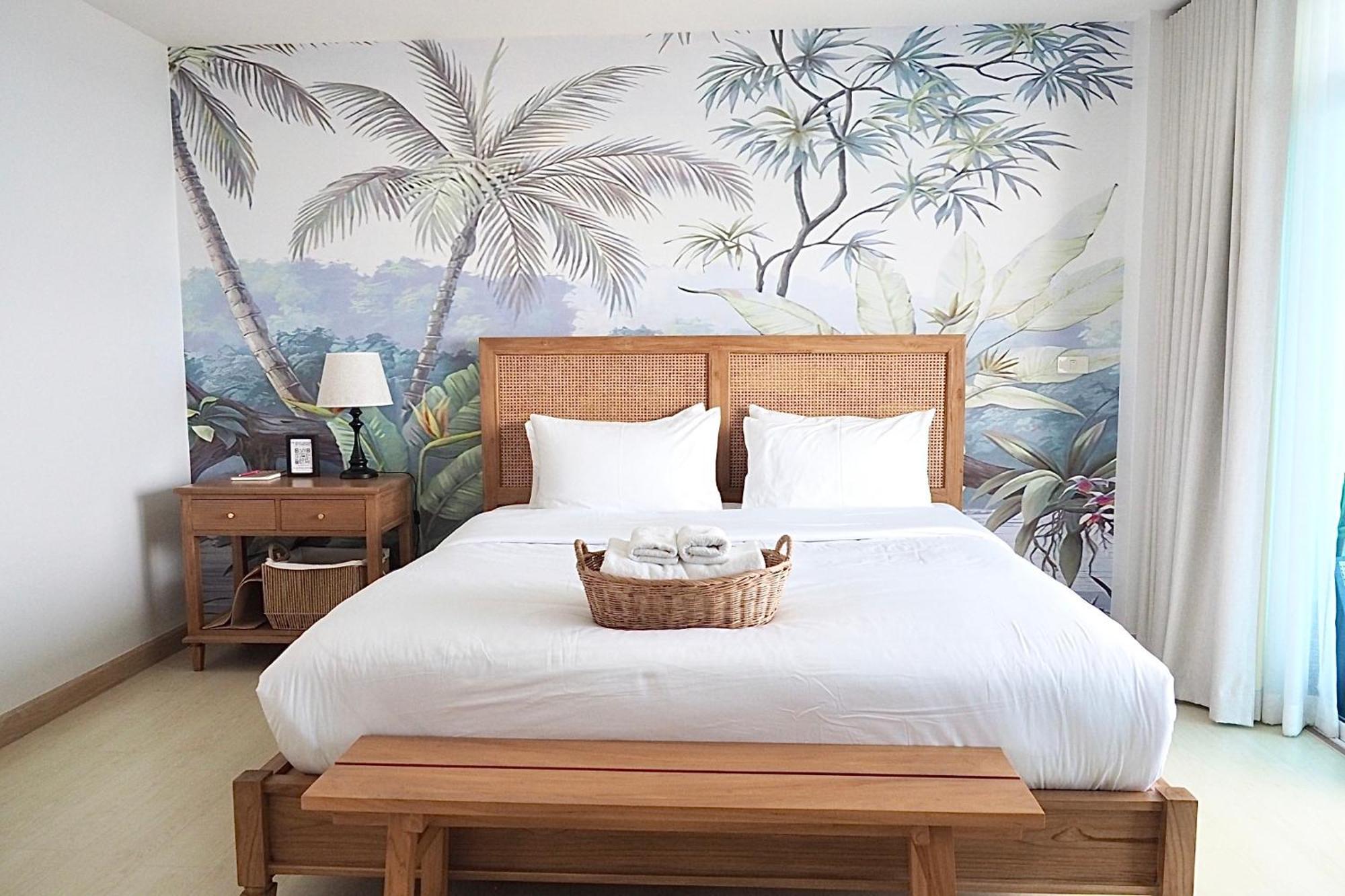 The Beach Bangsaen By Thanthita Next To Wonnapa Beach Free Disney Plus Eksteriør billede
